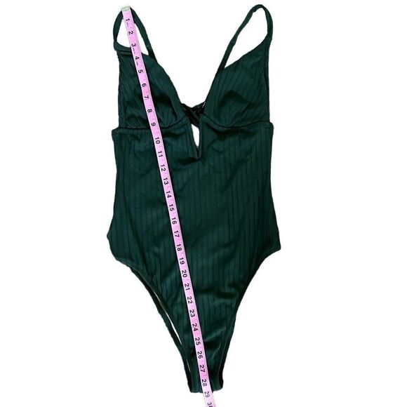 Shade & Shore One Piece Swimsuit - Picture 8 of 10